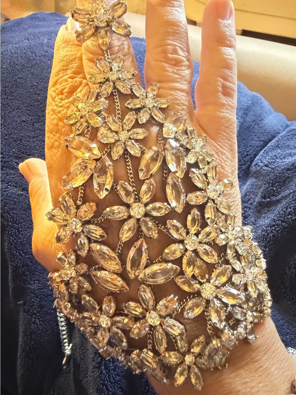 BCBGMAXAZRIA Peach & Clear Crystal Floral Hand Harness Statement Ring Bracelet